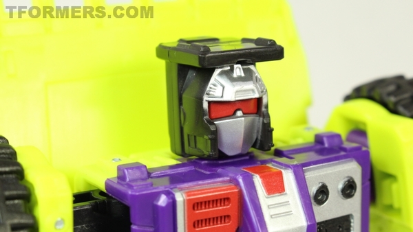 Hands On Titan Class Devastator Combiner Wars Hasbro Edition Video Review And Images Gallery  (83 of 110)